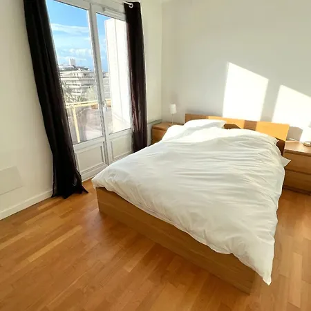 Apartment Juan Les Pins Centre - 4 Personnes - Dernier Etage Antibes