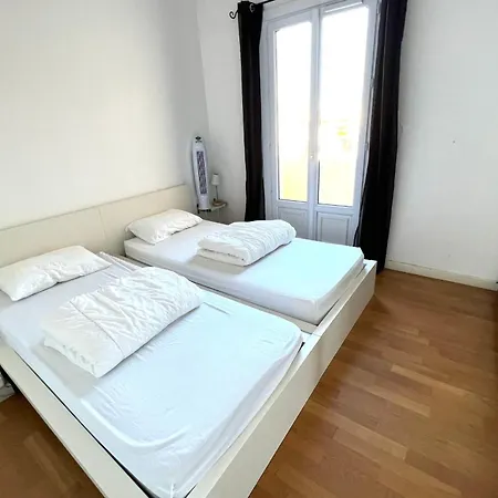 Juan Les Pins Town Center - 4 People - Floor Apartment *