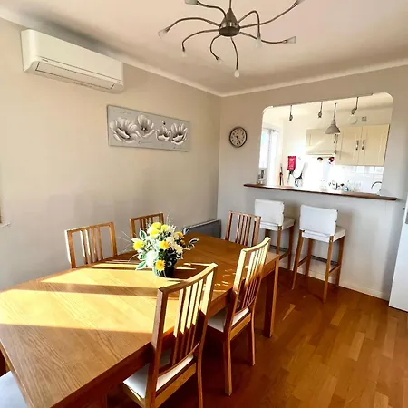 Juan Les Pins Centre - 4 Personnes - Dernier Etage